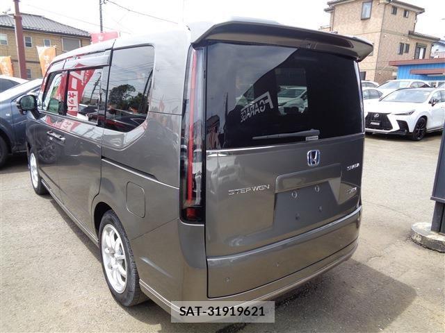 Honda STEP WGN 2024-05 7620348-5