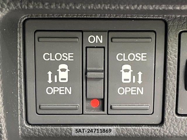 Honda STEP WGN 2024-03 7620346-5