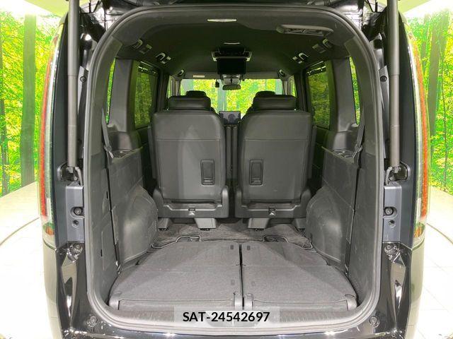 Honda STEP WGN 2023-09 7620345-10