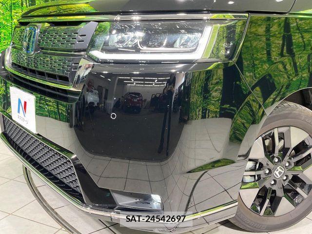 Honda STEP WGN 2023-09 7620345-12