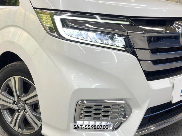 Honda STEP WGN 2021-10 7620349-12