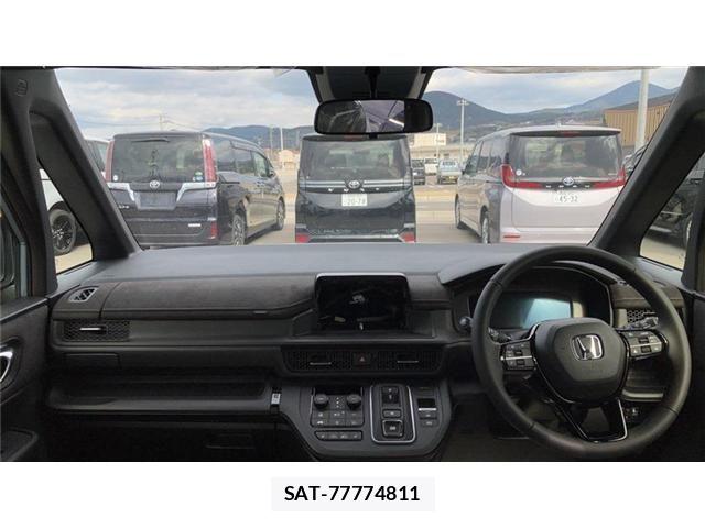 Honda STEP WGN 2026-05 7620335-13