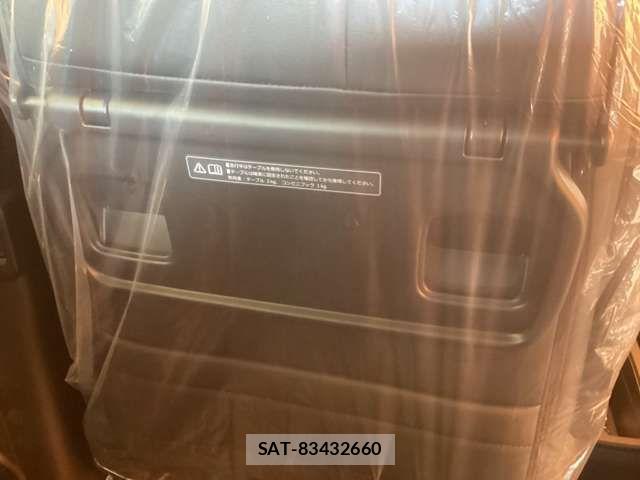 Honda STEP WGN 2026-05 7729185-18