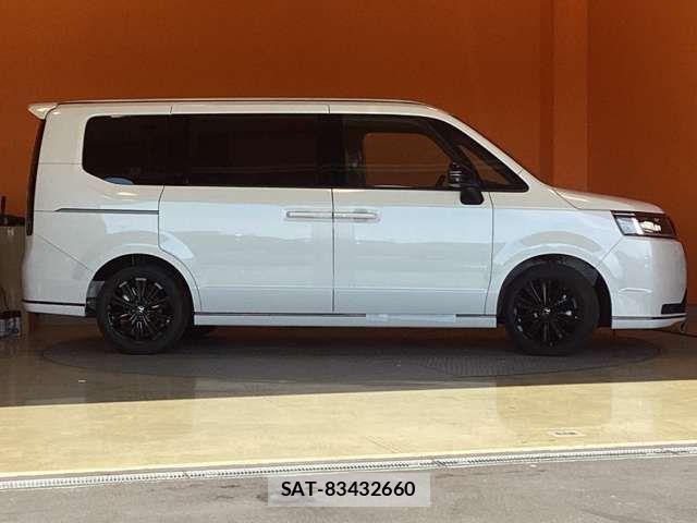 Honda STEP WGN 2026-05 7729185-8