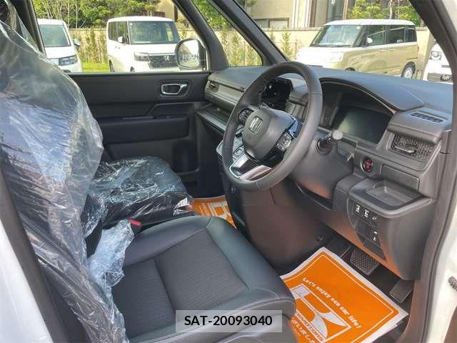 Honda STEP WGN 2026-02 7729188-12