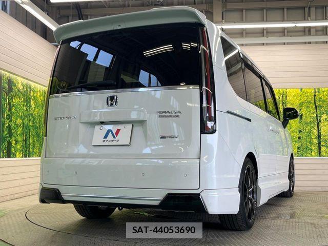 Honda STEP WGN 2022-12 7729187-15