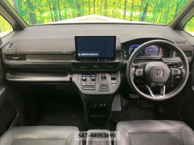 Honda STEP WGN 2022-12 7729187-1