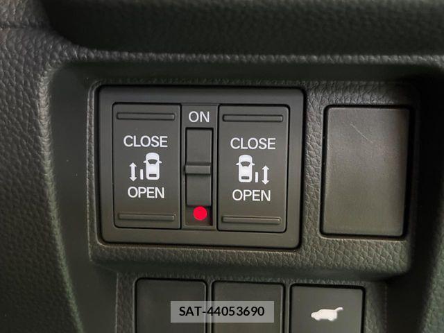 Honda STEP WGN 2022-12 7729187-8
