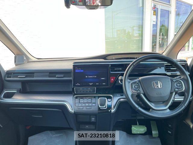 Honda STEP WGN 2021-10 7729191-1
