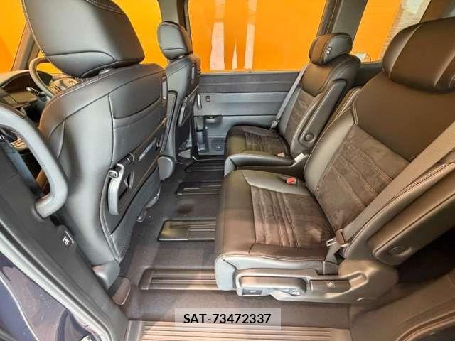 Honda STEP WGN 2026-05 7729184-14