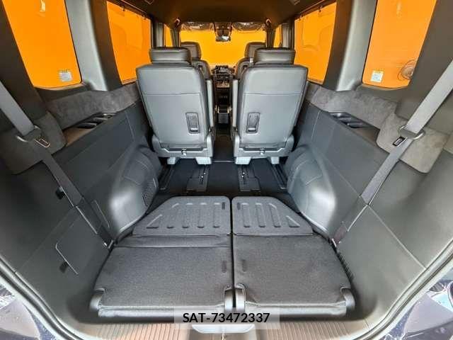 Honda STEP WGN 2026-05 7729184-16