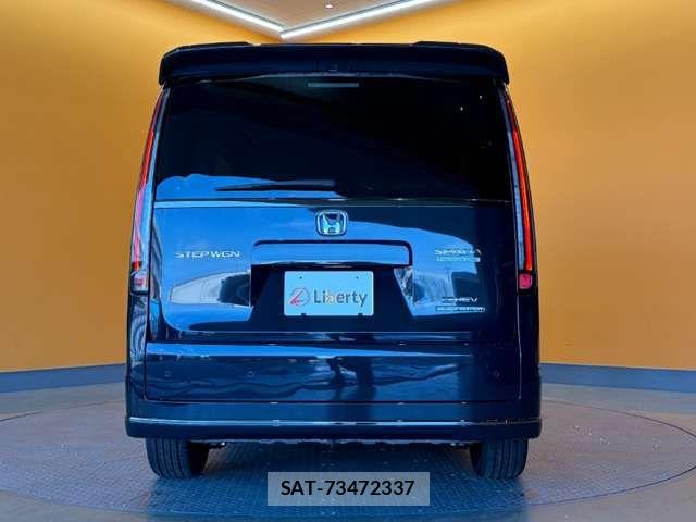 Honda STEP WGN 2026-05 7729184-8