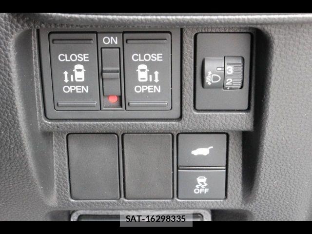 Honda STEP WGN 2024-02 7789431-21
