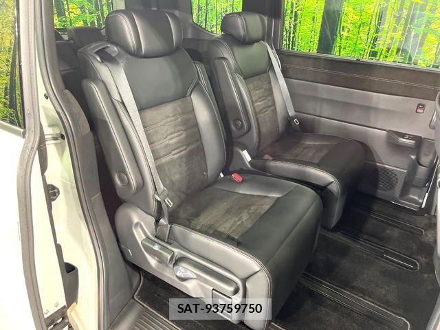 Honda STEP WGN 2024-03 7789439-8
