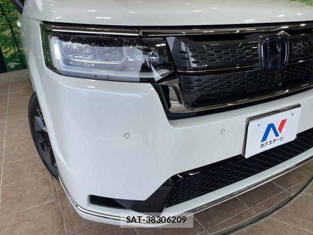 Honda STEP WGN 2023-09 7789443-12