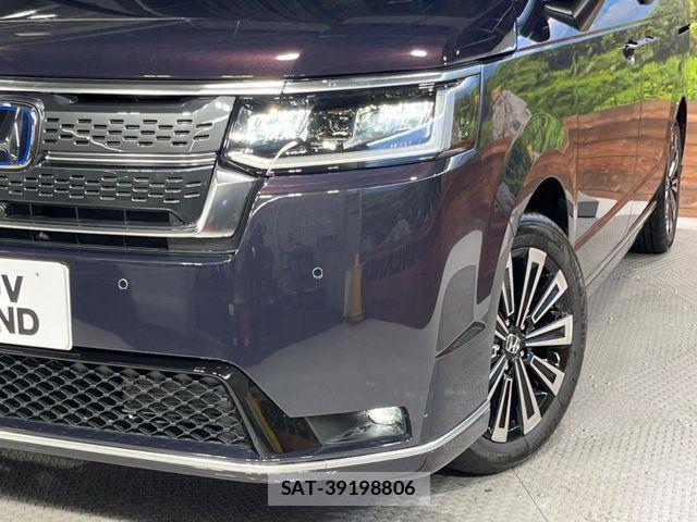 Honda STEP WGN 2026-05 7789440-13