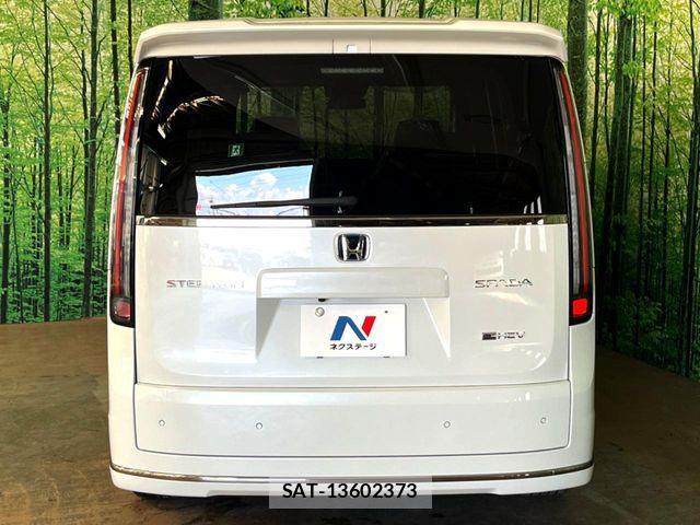 Honda STEP WGN 2026-06 7789432-15