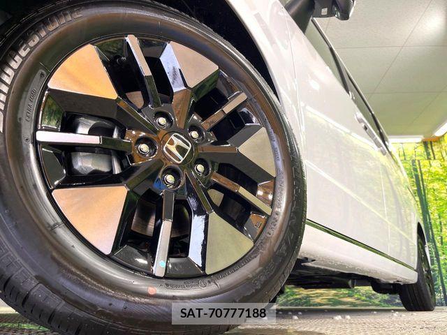 Honda STEP WGN 2026-06 7789434-12