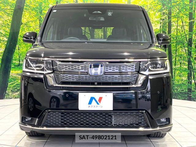 Honda STEP WGN 2023-06 7789429-14