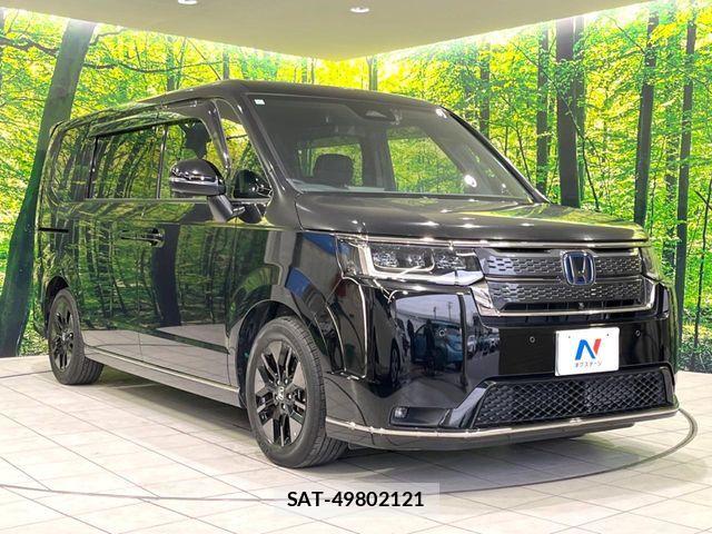 Honda STEP WGN 2023-06 7789429-16