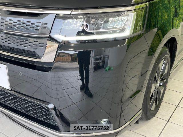 Honda STEP WGN 2025-12 7789441-12