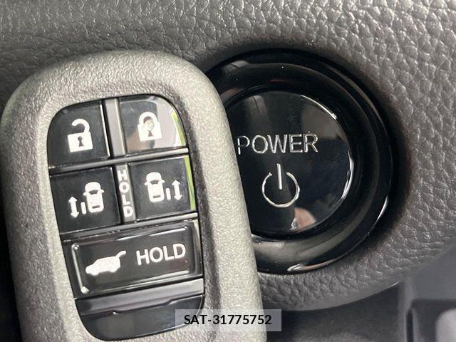 Honda STEP WGN 2025-12 7789441-6