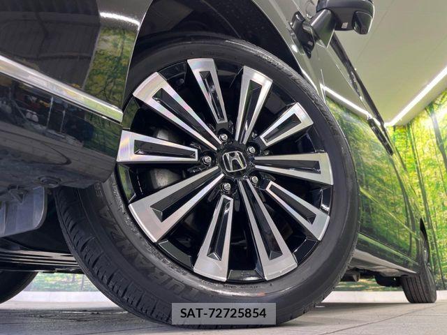 Honda STEP WGN 2023-02 7879636-13