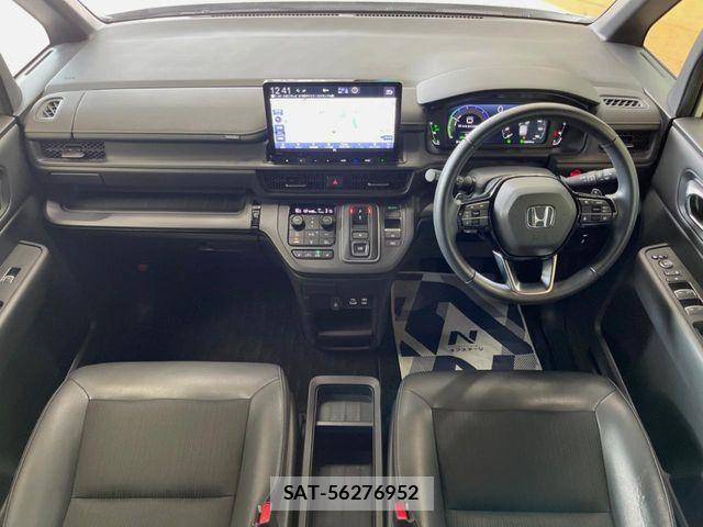 Honda STEP WGN 2023-12 7879646-1