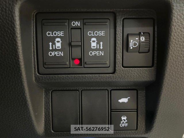Honda STEP WGN 2023-12 7879646-7