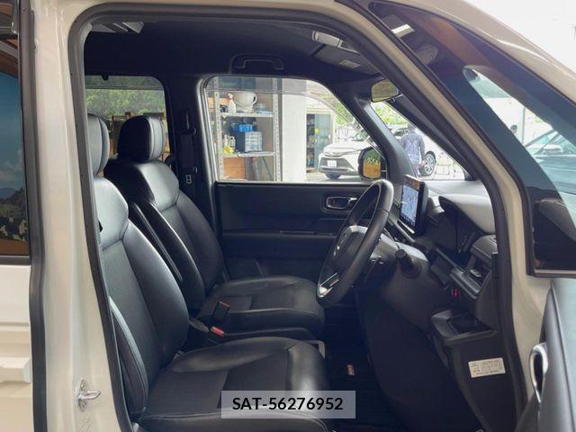Honda STEP WGN 2023-12 7879646-8