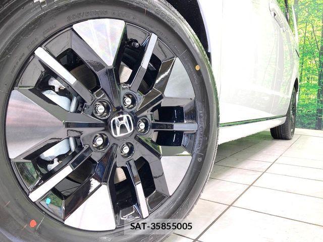 Honda STEP WGN 2026-06 7879640-13