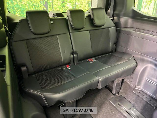 Honda STEP WGN 2026-06 7879642-9