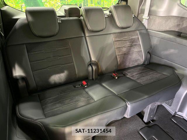 Honda STEP WGN 2026-06 7879639-10