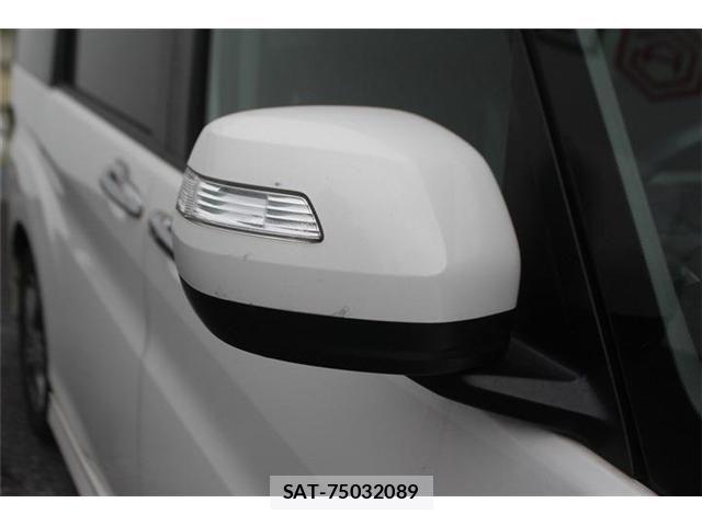 Honda STEP WGN 2020-06 7879649-22