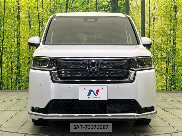 Honda STEP WGN 2026-06 7879641-14