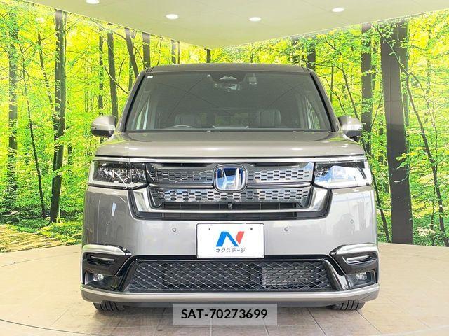 Honda STEP WGN 2023-11 7903444-14
