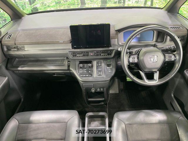 Honda STEP WGN 2023-11 7903444-1