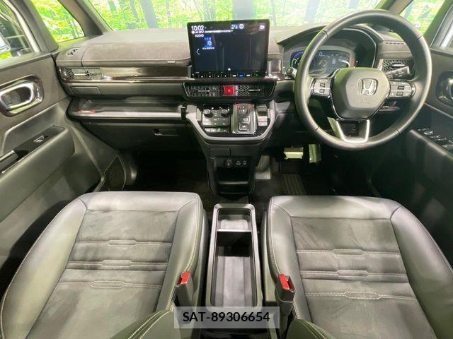 Honda STEP WGN 2023-09 7903445-1