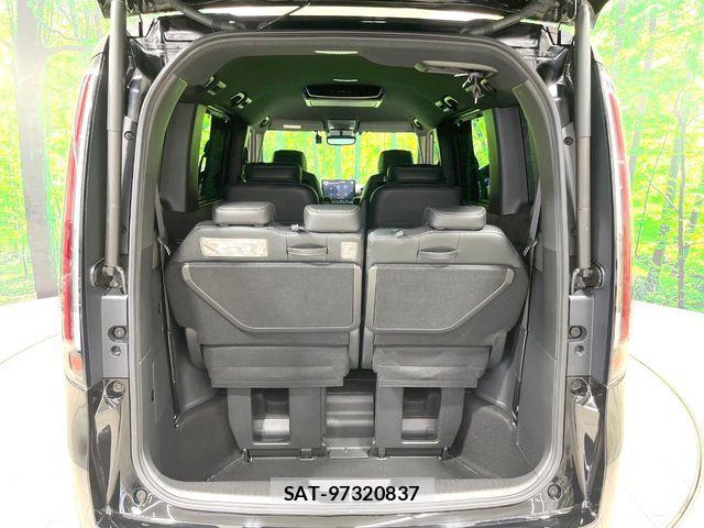 Honda STEP WGN 2024-03 7903443-12