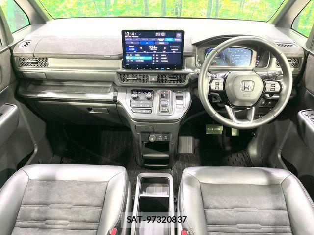 Honda STEP WGN 2024-03 7903443-1