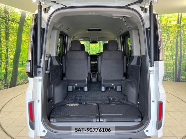 Honda STEP WGN 2018-09 7963889-10