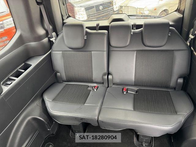 Honda STEP WGN 2022-06 7963888-18