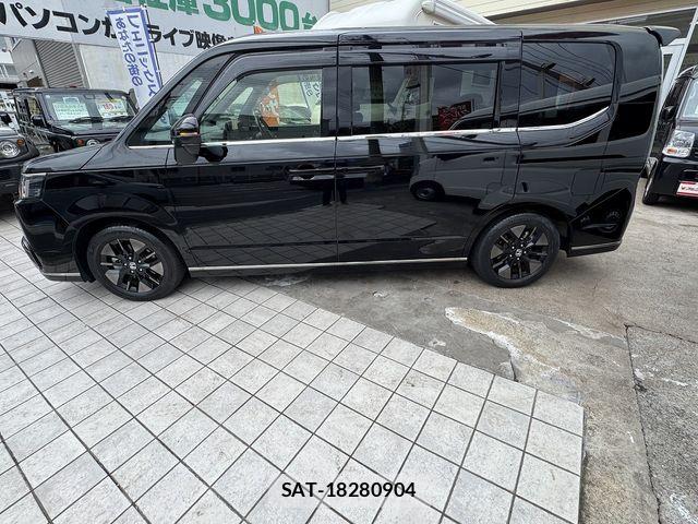 Honda STEP WGN 2022-06 7963888-8