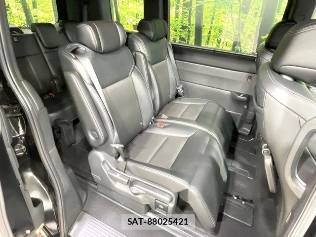 Honda STEP WGN 2025-12 7963878-8