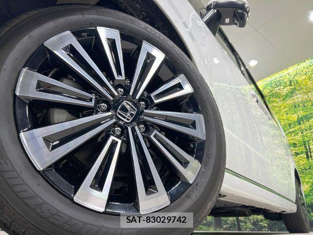 Honda STEP WGN 2024-07 7981115-12