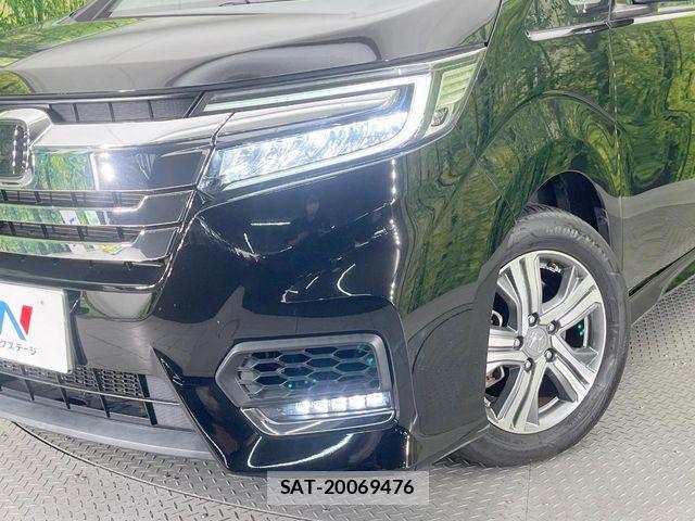 Honda STEP WGN 2021-11 7981129-12