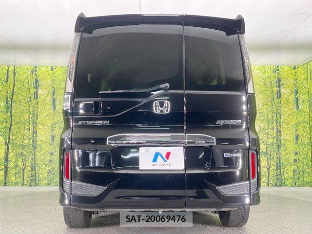 Honda STEP WGN 2021-11 7981129-15