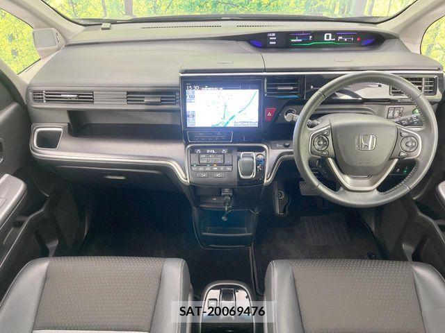 Honda STEP WGN 2021-11 7981129-1