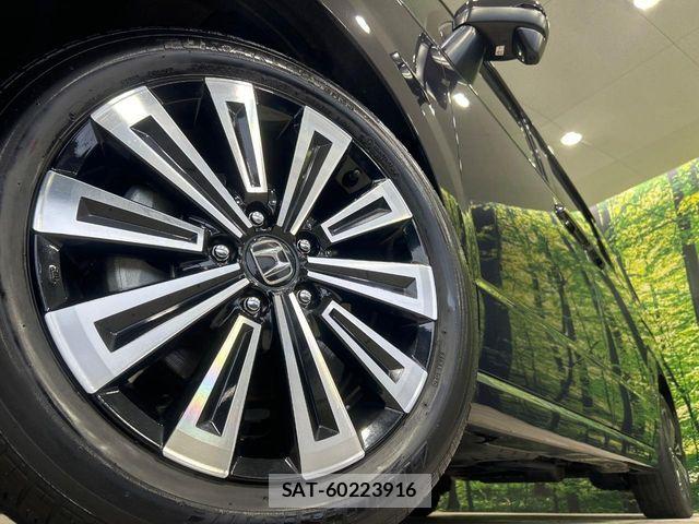 Honda STEP WGN 2023-07 7981121-11