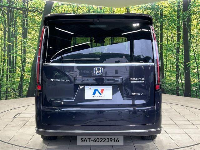 Honda STEP WGN 2023-07 7981121-16